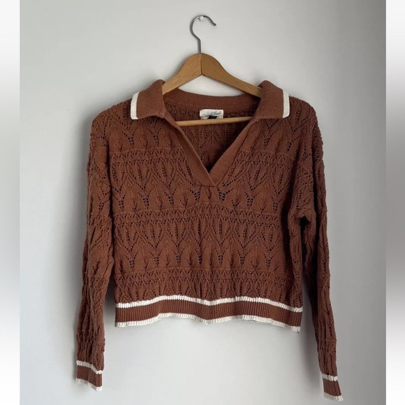 Universal Thread Women's Medium Brown Open Knit V-Neck Cropped Collar Sweater - Picture 1 of 7